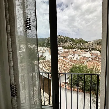 Con Encanto * Grazalema